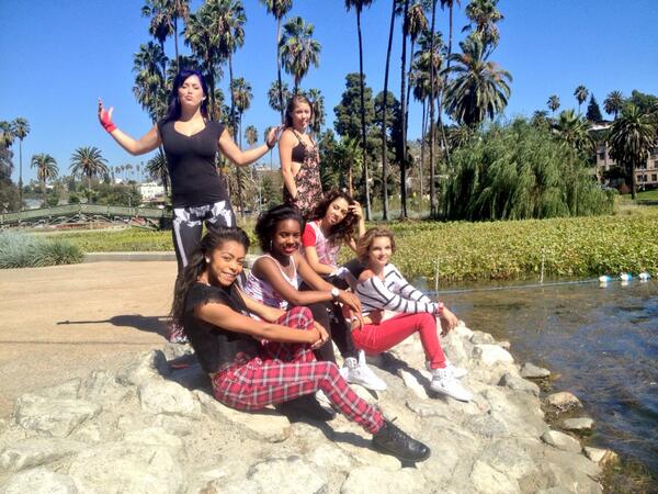 FLAVAHZcrew's tweet image. Great day today shooting for Coca Cola RED!! Stay tuned! #cocacolaRED