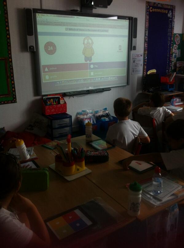 Kkinners's tweet photo. @JenOFee @Year3_ISM @GetKahoot @Miclaaa @ISMPrimary LOVING grouping nouns using Kahoot in Class 3 :) http://t.co/sJi0pX4fqF