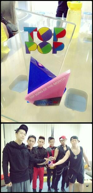 XO_IX's tweet photo. \o/ RT @SonyMusicID: Selamat buat @XO_IX #tpcukup menjadi "Song Of The Month" @TOPOP_MNCTV thx u/ semua XOwners http://t.co/aJ2AeoaweQ