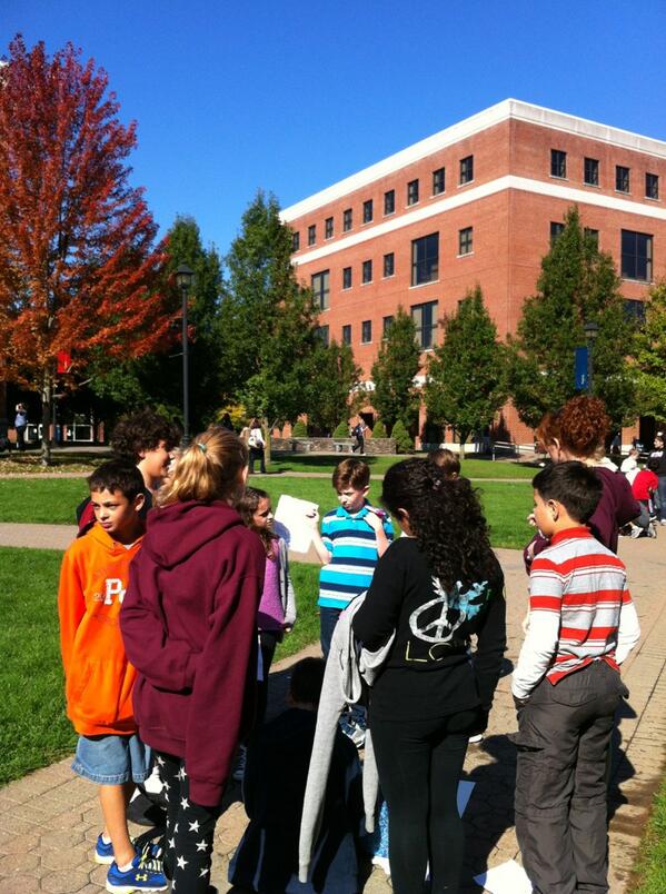 TrzcinskiJ's tweet photo. We are learning so much on our field trip at Western Connecticut State University! http://t.co/k2p1vEBmeE