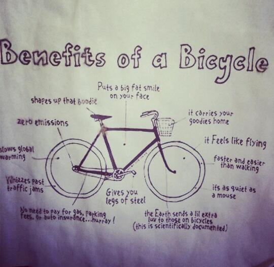 spekunUI's tweet image. ini nih kenapa sepeda menyenangkan, dan kenapa sepeda kuning itu seru