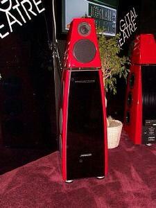 defraoui's tweet photo. @ArchimediaME Nothing is better than listening to my morning #music on a pair of @MeridianAudio #DSP8000 #audiophile http://t.co/i8evGKnEjm