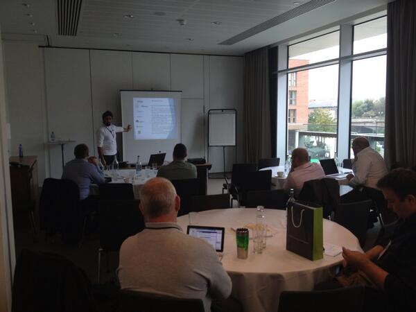 Dunc_James's tweet image. Listening to @pritpalrehal #vworkspace Six Years living in the trenches with VDI Leeds @VMUGUK #vmuguk