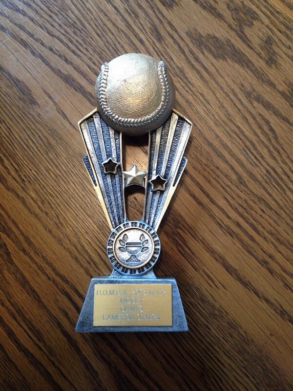 PajamaCam's tweet photo. Worst atendance record in the league #5games #0practices, still racked up an MVP for the trophy case @Holdenjeffery http://t.co/iggm71Mwty