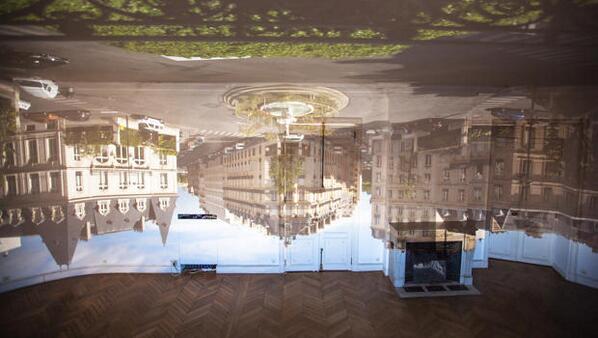 FastCoDesign's tweet photo. See these Paris apartments transformed into pinhole cameras. http://t.co/JKrUCYDXxc http://t.co/MUtmn9z9ig