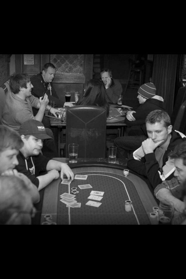 Clydebarlive's tweet photo. Poker night here at clydebar tonight 
Buy in for £5 at 7.30 
1st hand 8.00 
Cash prizes for 1st 2nd and 3rd 💷💷💷 http://t.co/HjgneVkWe9