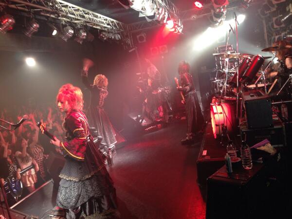 HIZAKIofficial's tweet photo. 今日のステージ。
次は札幌、待ってるね(^з^)-☆ http://t.co/DEdORSqYz9