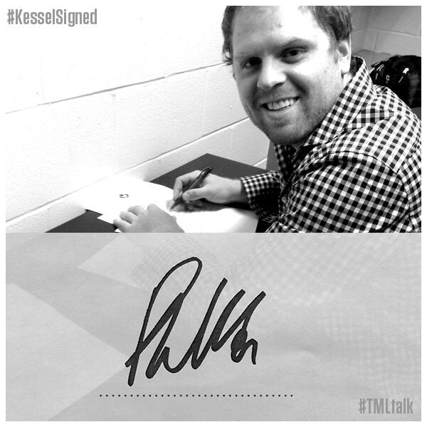 MapleLeafs's tweet photo. #TMLtalk photo: Kessel actually signing the contract #KesselSigned http://t.co/PF28wkWc5S