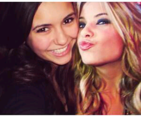 GoldenLocksHan's tweet image. Me and Elena Gilbert