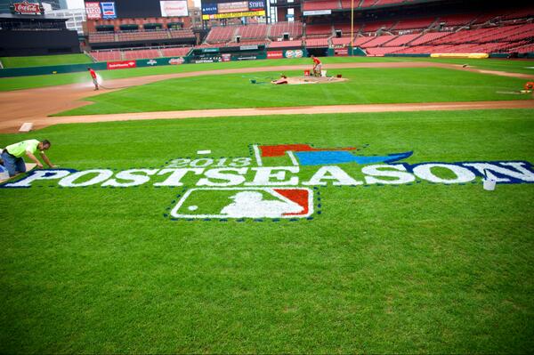 Cardinals's tweet photo. The most wonderful time of the year. #PostCards http://t.co/3g5A99jyuM