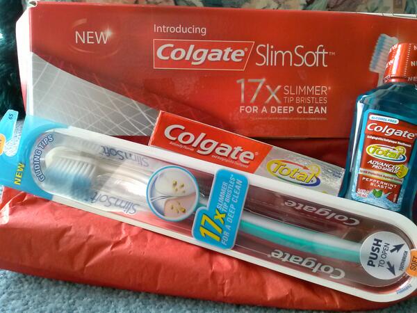 LRaluca's tweet image. I am tossing my old toothbrush for Colgate #SlimSoft. My first @InfluensterVox is here!
Thank you @Influenster!