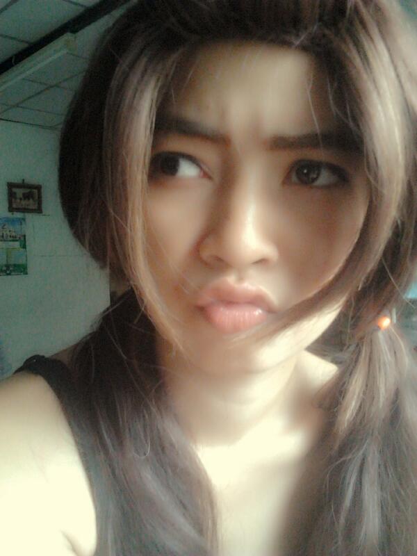 lowiset tweet picture