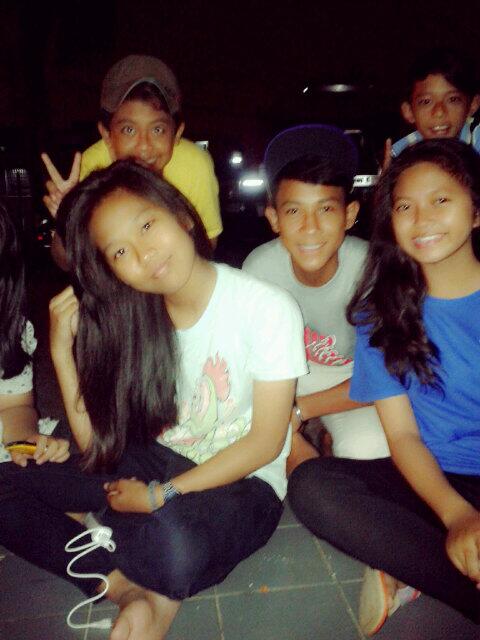 bersama kalian ;;)