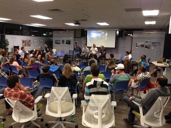 DonateBoulder tweet media