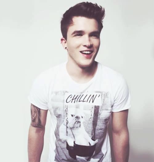 izsaaa's tweet image. *-* #joshdevine #1D
