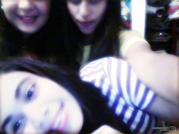 daniela_jb1's tweet photo. @Wilnerys_008 @MayoJDBM  las amo mis #sisters http://t.co/OgDPPZf9w2