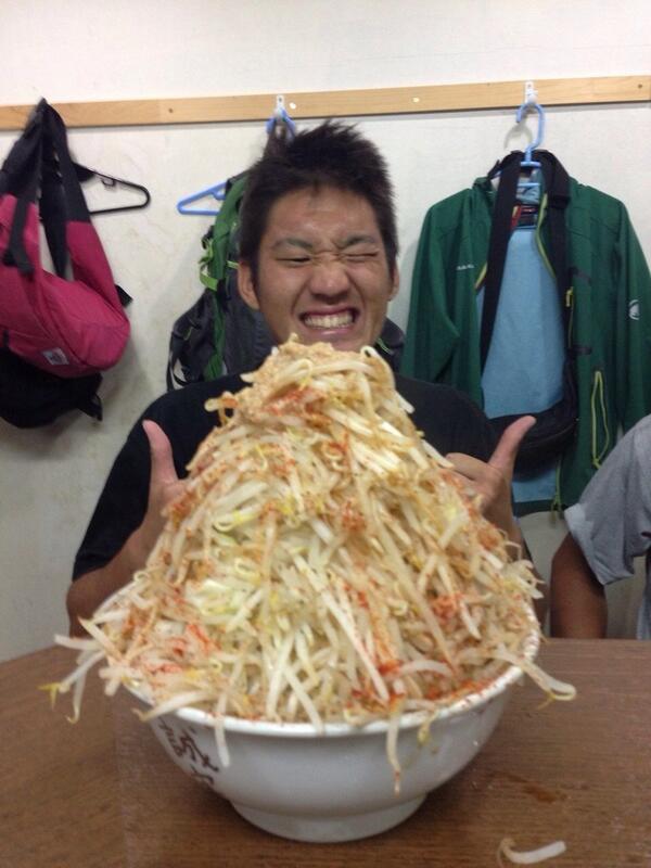 ラーメン荘 これが好きだから ただいま またまた関学ラクロス部の部員が愛情マシに挑戦中 がんばれーー Http T Co Jwcpafablq