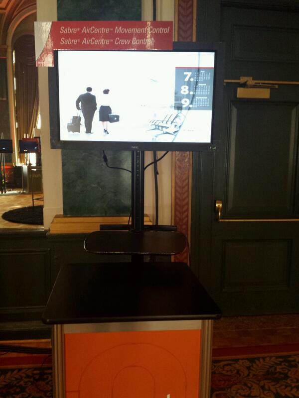 GnupurH's tweet photo. Showcase #SabreAC13 http://t.co/QwmwkHB7XE
