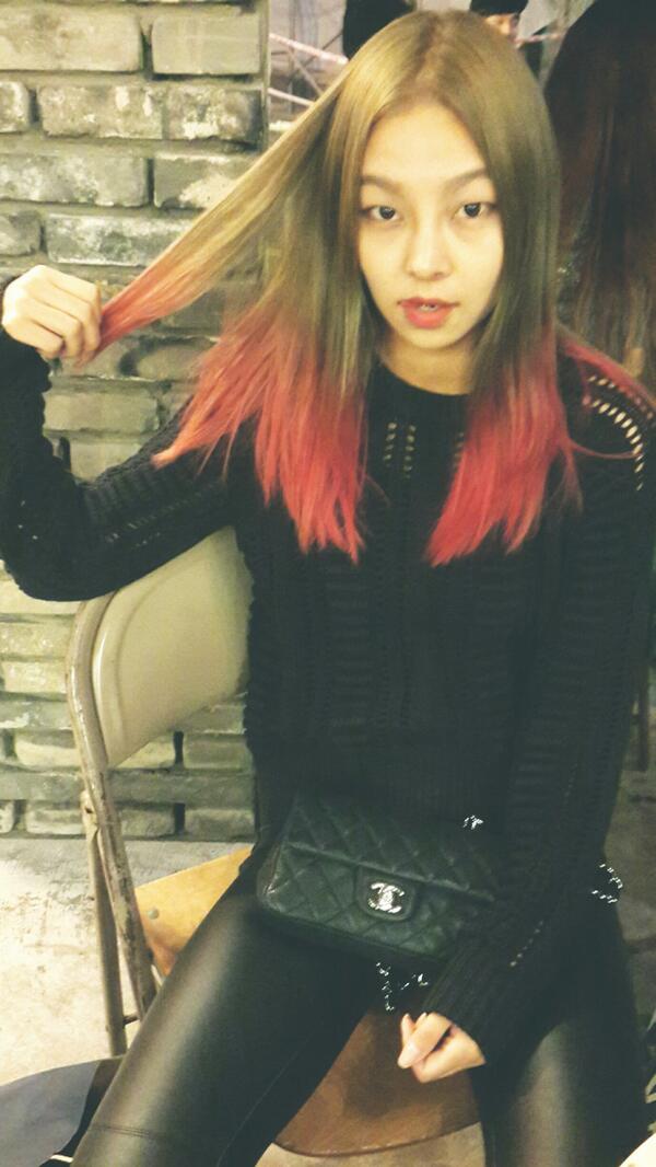 songhaena 송해나 tweet media