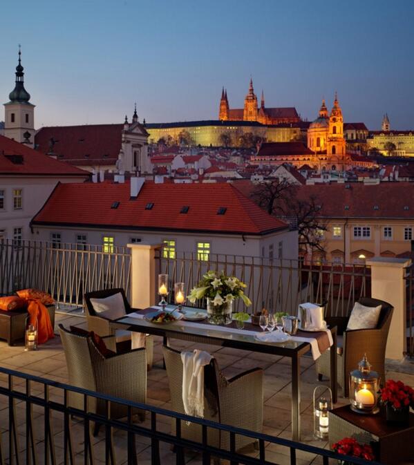 MO_HOTELS's tweet photo. This MO's Presidential Suite boasts a #terrace, ideal for dinners overlooking the glowing #city. Can you #GuessTheMO? http://t.co/tU9c9O0NxA