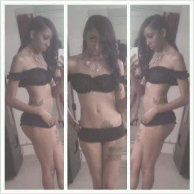S/O to my bestfriend just because !! #badbitchUniverse !! That's my new shit btw http://t.co/qrKcZcj<a href="/tag/badbitchuniverse"class="tags">#badbitchUniverse</a>