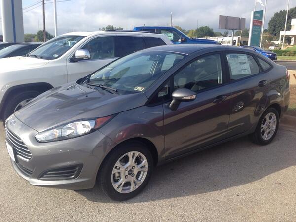_MikeCraigFord's tweet photo. Brand New 2014 Ford Fiesta gets up to 39 MPG. $17,340 MSRP http://t.co/PL3x3SqtMk