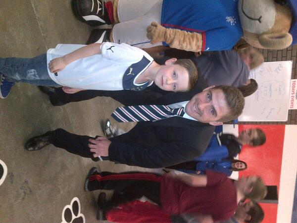 cheryliebops's tweet photo. @Hutts_1 #toocute #weebro #kylehutton http://t.co/WhyYiQGNda