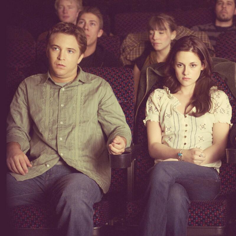 THE TWILIGHT SAGA 🍎 on Twitter: "Hit theaters to catch our own Mike Newton  (Michael Welch) in @gracemovie! Watch the trailer: http://t.co/zV1vTw2zps  http://t.co/qBvFXPy1hq" / Twitter