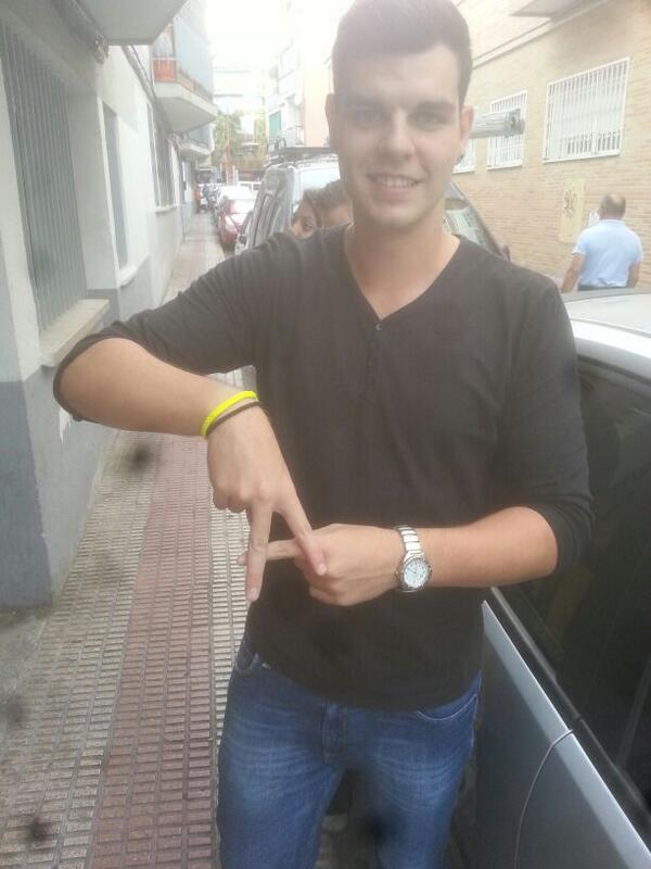 Adri_Atope's tweet photo. @Cristiano Hoy es mi cumpleaños si metes un par de golitos y lo celebrases asi seria mi mejor regalo muchas gracias http://t.co/hrMiiVbFpw