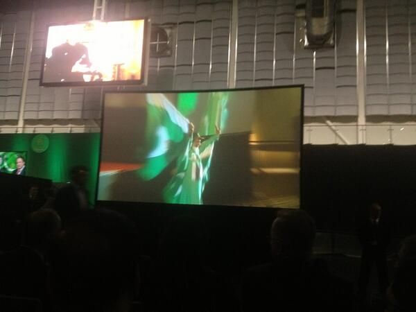 AndyG430's tweet photo. Not sue who the chap with the flag is?? Any ideas @shafrasul ? http://t.co/jHHBhU2sP6