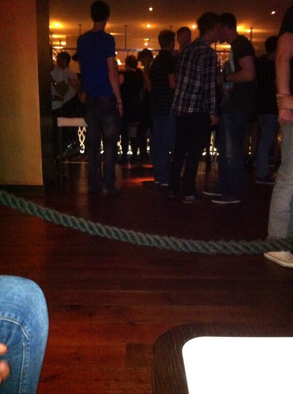 ConnorReens's tweet photo. Nothing but a velvet rope from me and the commoners #peasants http://t.co/pj9HxhD5sD