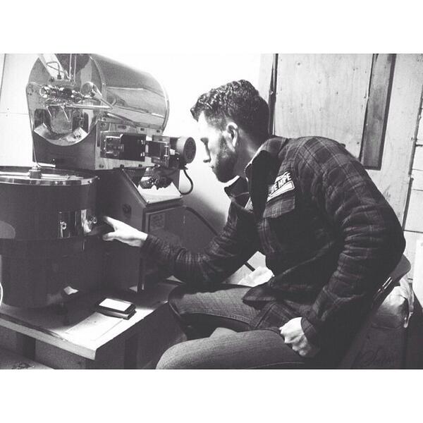 ProperCafe's tweet photo. 1/2: Had the pleasure of roasting some coffee today! http://t.co/2HhOImMMkN