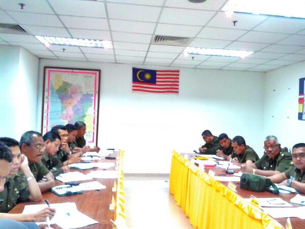 Romli_KDH's tweet photo. Assalammualaikum dan selamat pagi. Pagi ini saya mempengerusikan Mesyuarat bersama semua PRD Kedah. http://t.co/KzVjdiBVL4