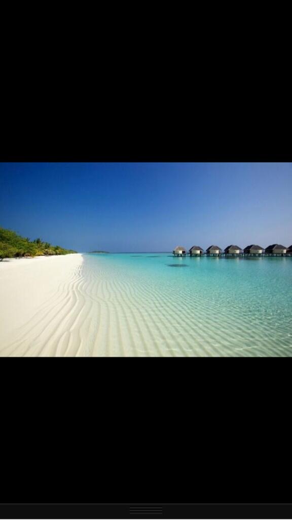 DeanEarth2's tweet photo. Luxurious heaven on earth. Maldives http://t.co/NNGuTkcDyK