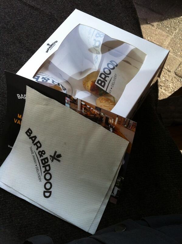 Goed om te horen! “<a href="/umpie30/">umpie30</a>: @brittjurgens <a href="/BarenBrood/">Bar&Brood</a>  thanks voor de lunch smaakt goed ”