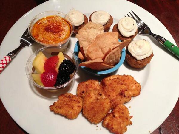 StartDallas's tweet image. This is one Mom’s favorite Start Snack-Time Combos. #realfoodfast #easykidsnacks