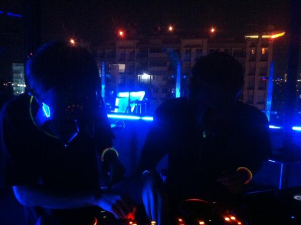 Flash escape! #LUMINIGHT #UnderdogUnderrated ! <a href="/H0MESESSION/">HOMESESSION (99ERS)</a>