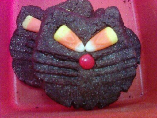IgnitedAgency's tweet photo. #HalloweenTreats in the office! #TreatYoSelf http://t.co/zgpuDNmgbc
