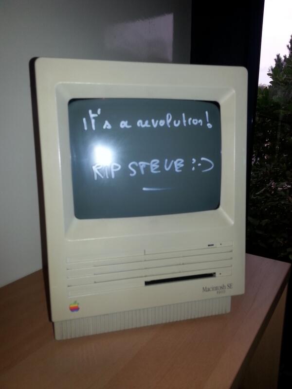 YohannBonamy's tweet image. Je savais qu'on avait ca au bureau mais j'avais pas encore vu le message