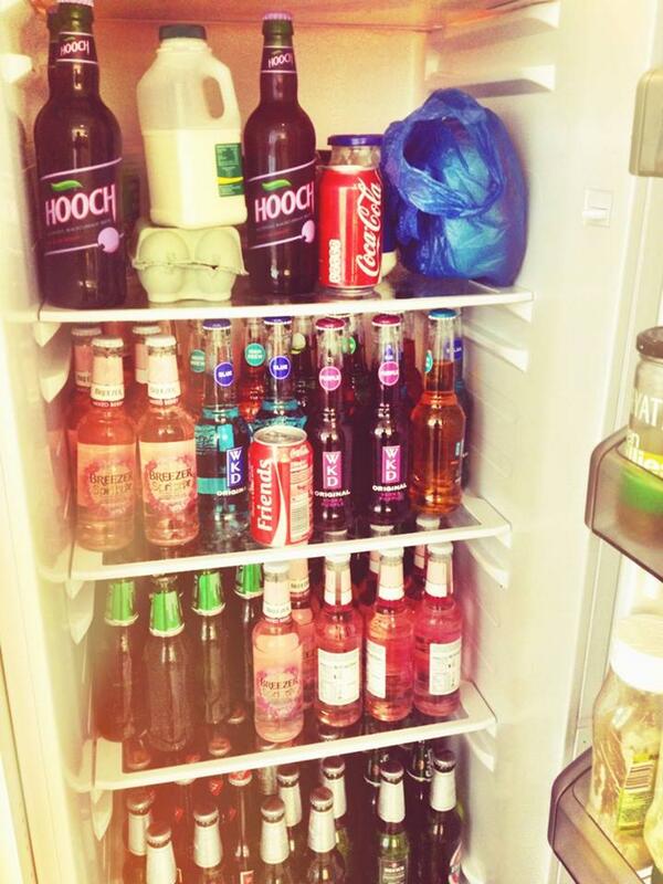 WeAreFieldDay's tweet image. 15th BDAY BASH PARTAY TIME.....#hooch #wkd #breezers