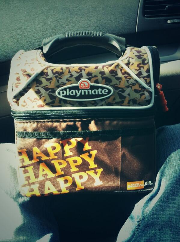 Marcalonio's tweet photo. @DuckDynastyAE  Ready for work tomorrow! #lunchbox #happyhappyhappy #DuckNation http://t.co/heoDXWLJ7d