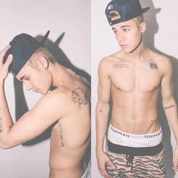 TeamOfBieber's tweet photo. Retweet if you love him ❤️ http://t.co/stJsHMPq1m
