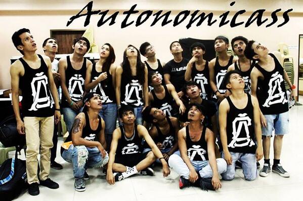Autonomicass's tweet photo. AC@ UDM E.STARS CONCERT! :) http://t.co/othhBFtM7H