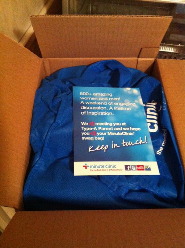DesireePeeples's tweet image. Look what arrived in the mail!!! @MinuteClinic #typeacon swag bag!!! Thank you so much!!! #spreadhealth