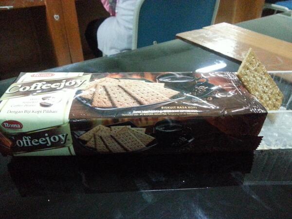 Ngopi sek pas kuliah