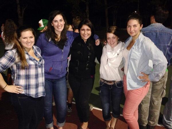 em_star8's tweet image. Our ass mom/sponsor #alphaalpha @tiffahniixo3 @KatiieeeV @abbsonabbs @holla_at_holli