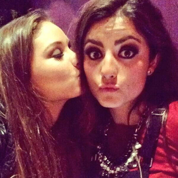 camserralde's tweet photo. birthday babyyyy ❤️❤️❤️ @Regina_Romo http://t.co/L6mjteRTCx