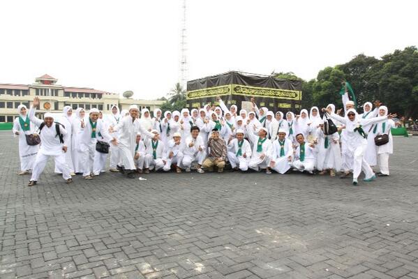 Manasik Haji 13 LPPTKA BKPRMI DEPOK, foto panitia pelaksana