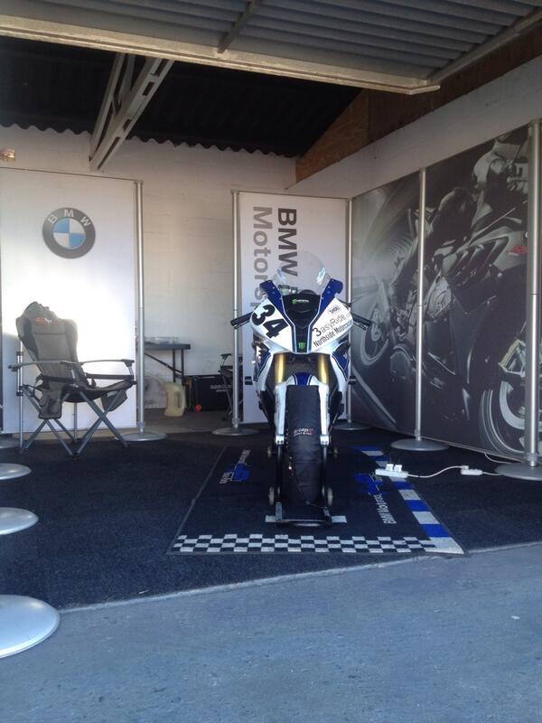 All set up and ready for 1st practice today in Cape Town #HP4 #sokeen #Ampt <a href="/BMWMotorradSA/">BMW Motorrad SA</a>