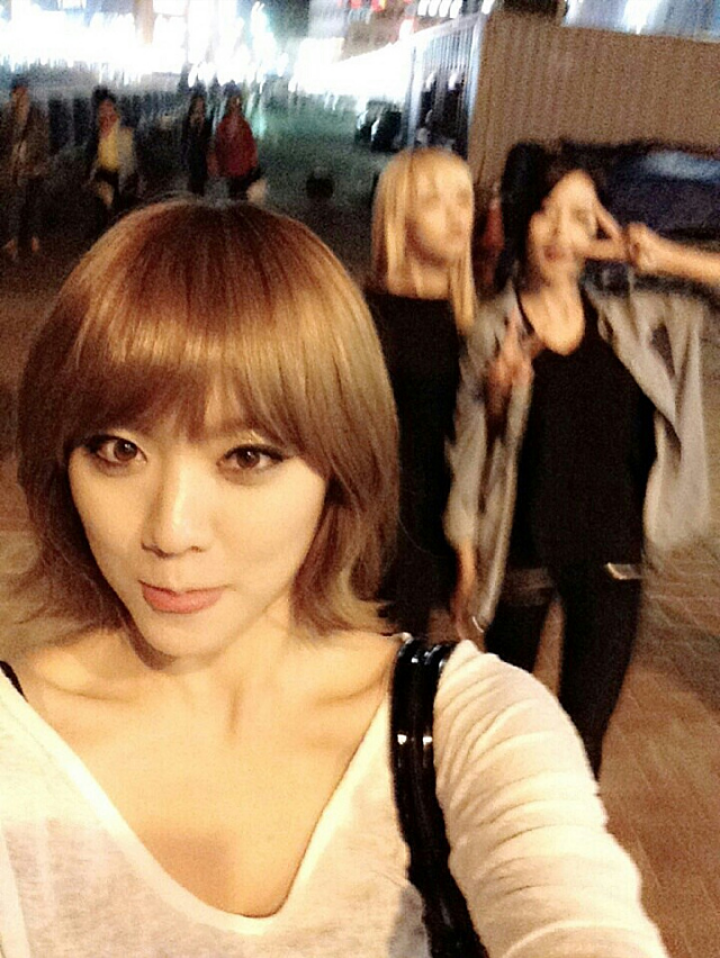 BVuOK_uCAAA2Anf.png:large